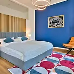 Halle By Fullhouse - Free Parking & Wifi