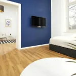 Apartment Halle By Fullhouse - Free Parking & Wifi