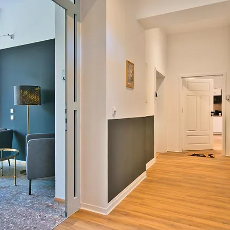 Apartment Halle By Fullhouse - Free Parking & Wifi