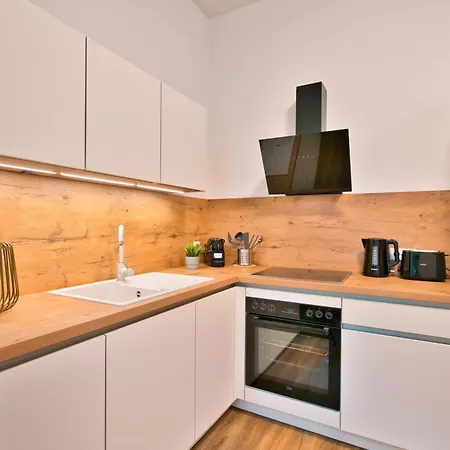 Halle By Fullhouse - Free Parking & Wifi Appartement Halle (Saale)