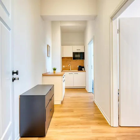 Apartamento Halle By Fullhouse - Free Parking & Wifi