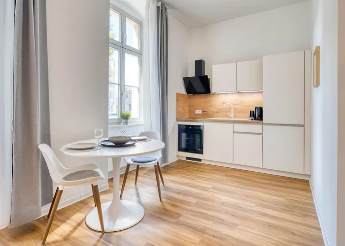 Halle By Fullhouse - Free Parking & Wifi * Halle (Saale)