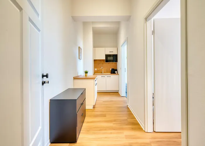 Apartment Halle By Fullhouse - Free Parking & Wifi