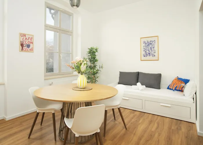 Halle By Fullhouse - Free Parking & Wifi * Halle (Saale)